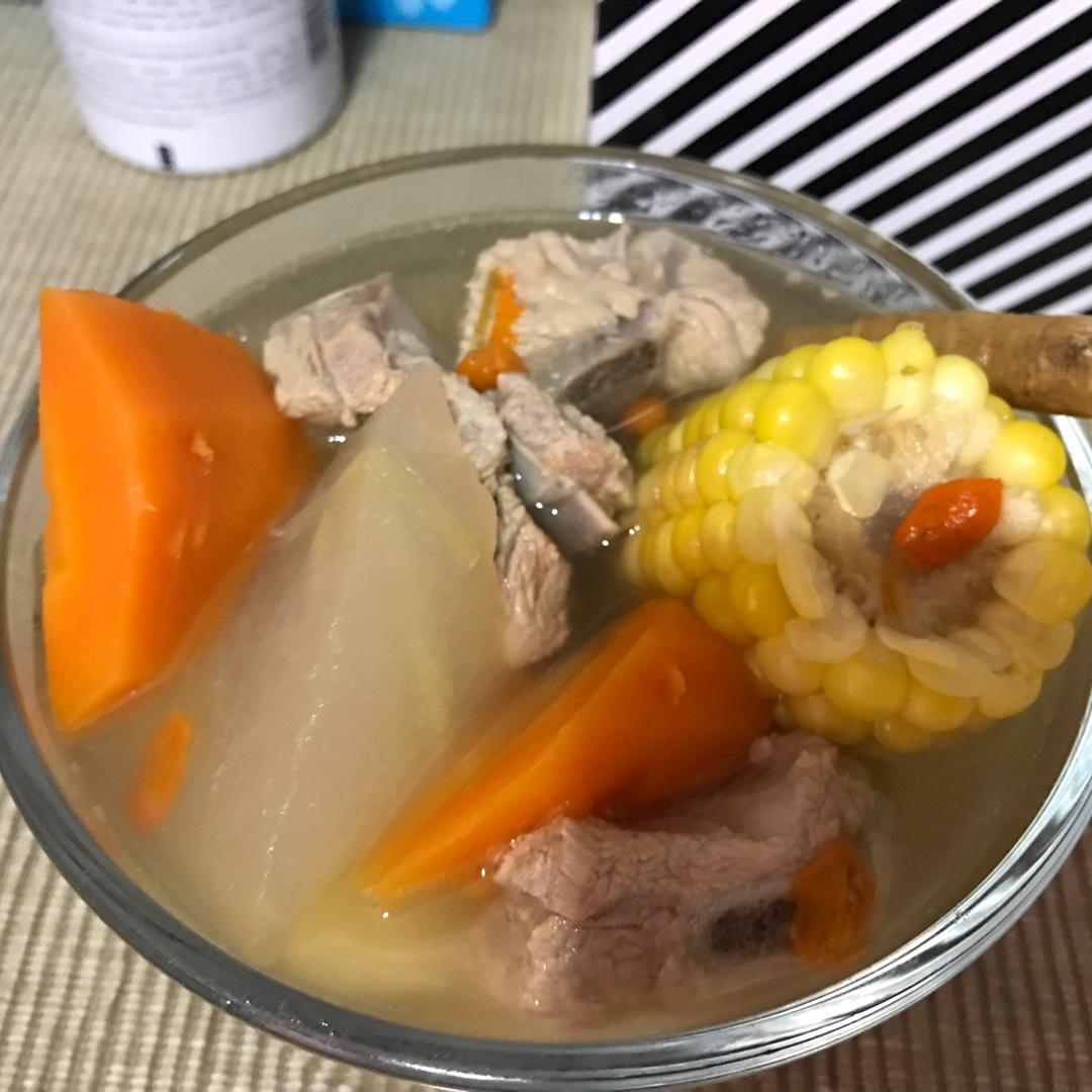 冬瓜排骨玉米汤