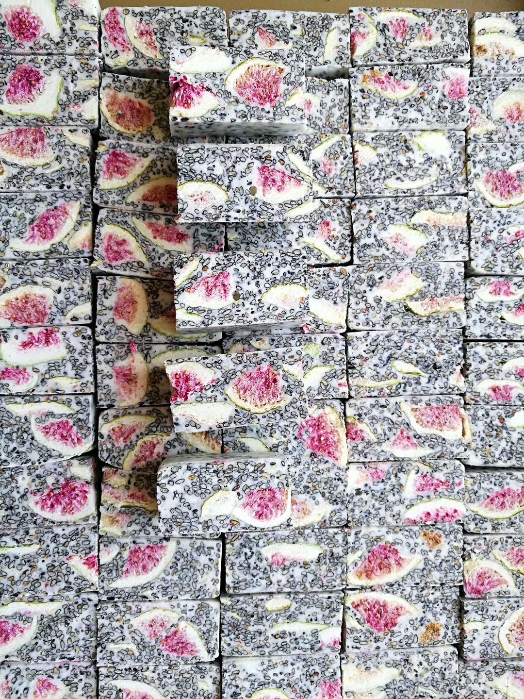 棉花糖版无花果牛轧糖