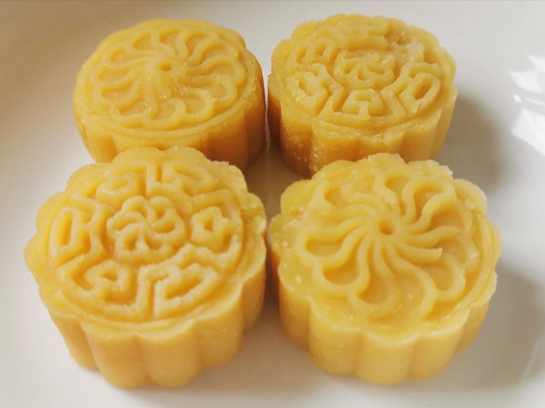 融在舌尖的奶香绿豆糕