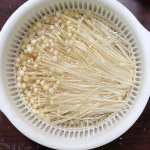 爆好吃的金针菇日本豆腐🔥超简单的家常菜谱～的做法 步骤8