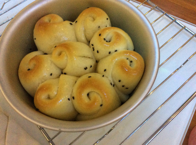 脆底蜂蜜小面包