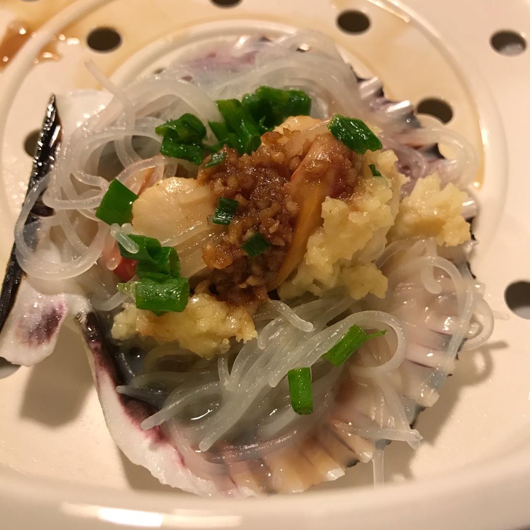 蒜蓉粉丝蒸扇贝