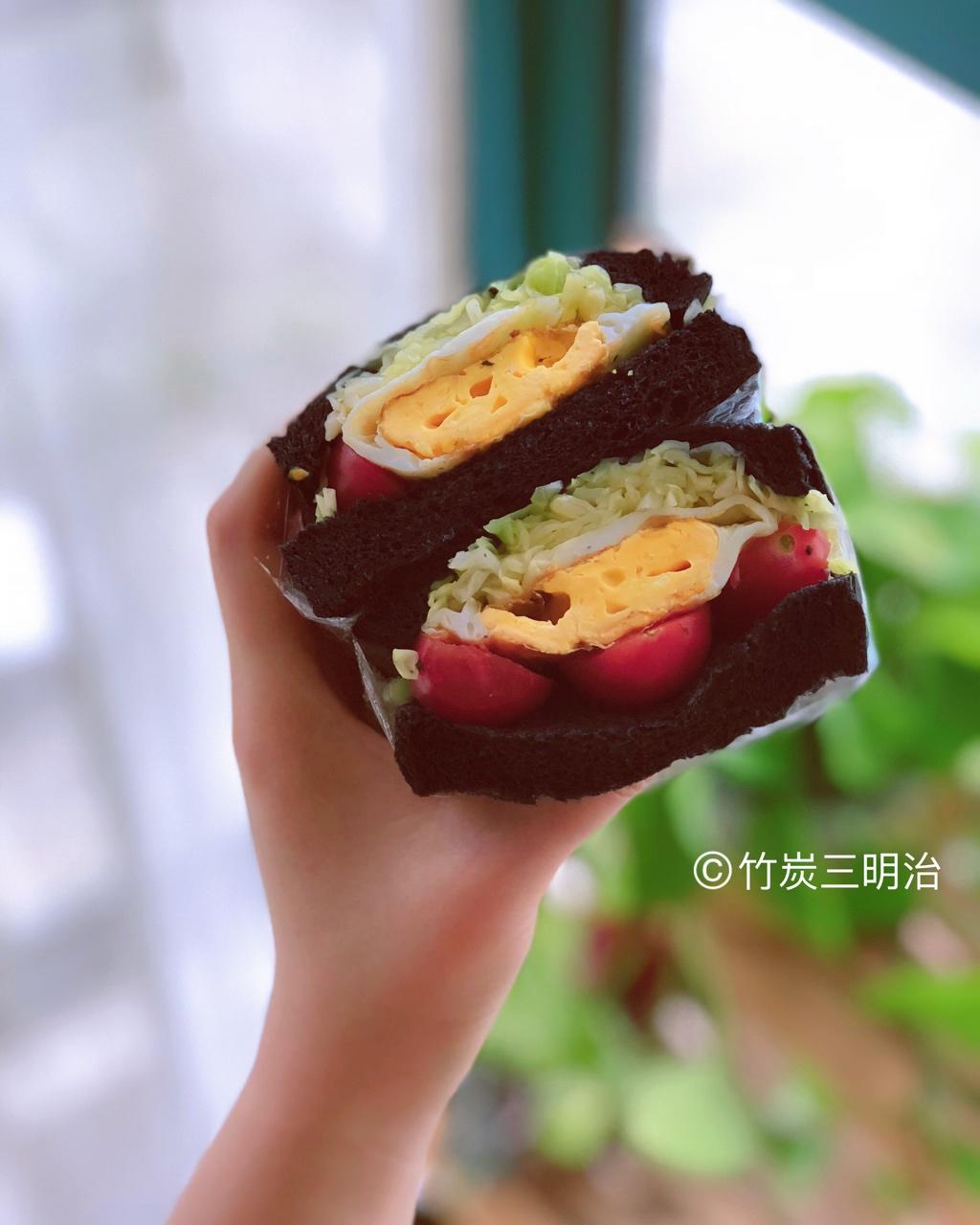 竹炭蔓越莓吐司（一次发酵）