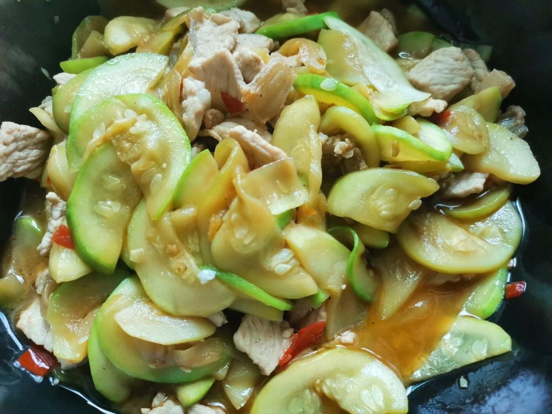 西葫芦炒肉
