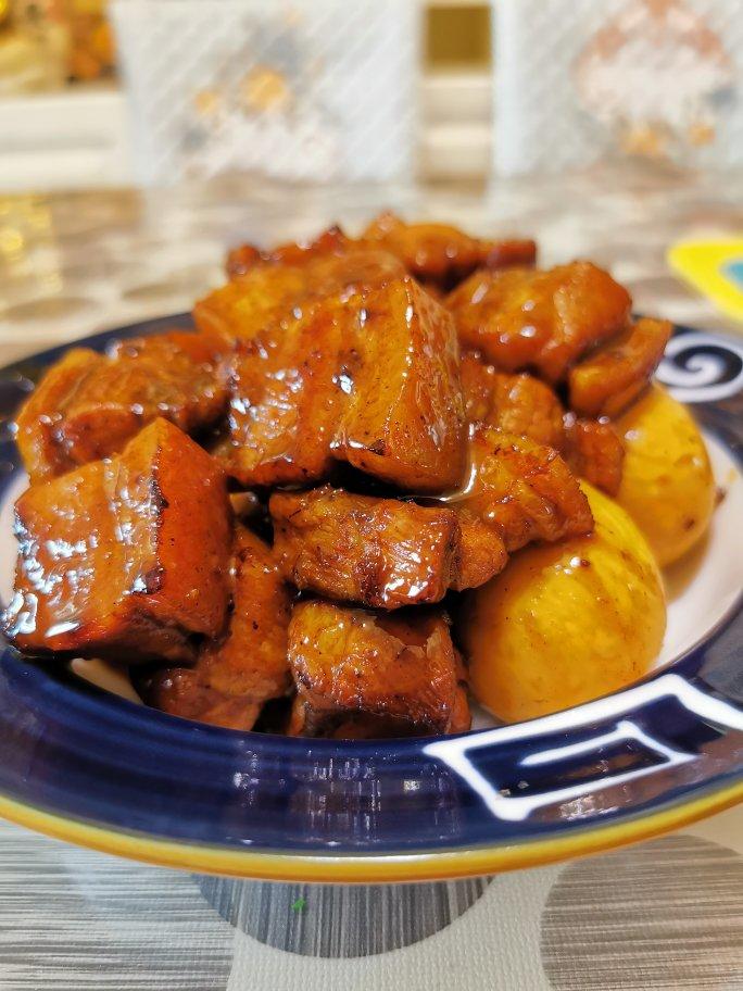 厨师长教你：“红烧肉”的家常做法，肉香四溢肥而不腻