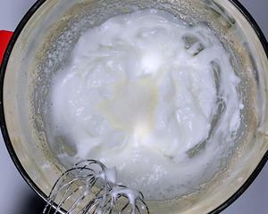 卡士达海盐奶盖爆浆蛋糕·附详细做法的做法 步骤8