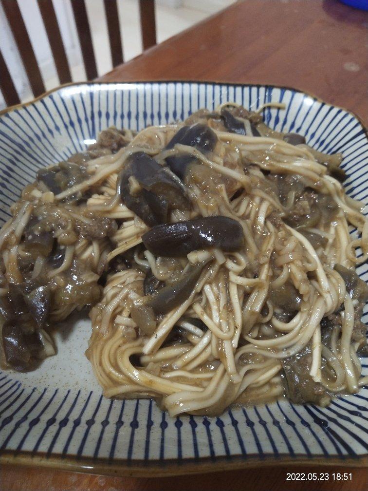 茄子焖面