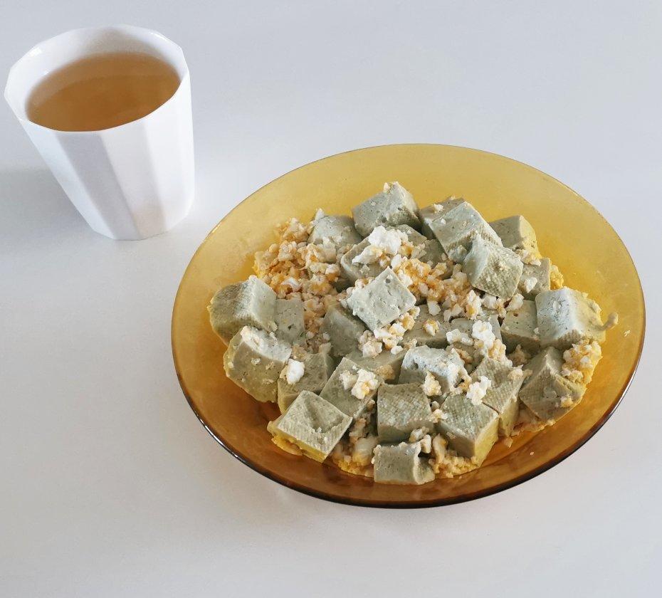 臭豆腐焗咸蛋