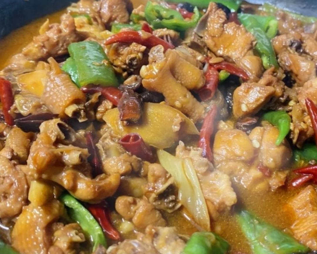 黄焖鸡