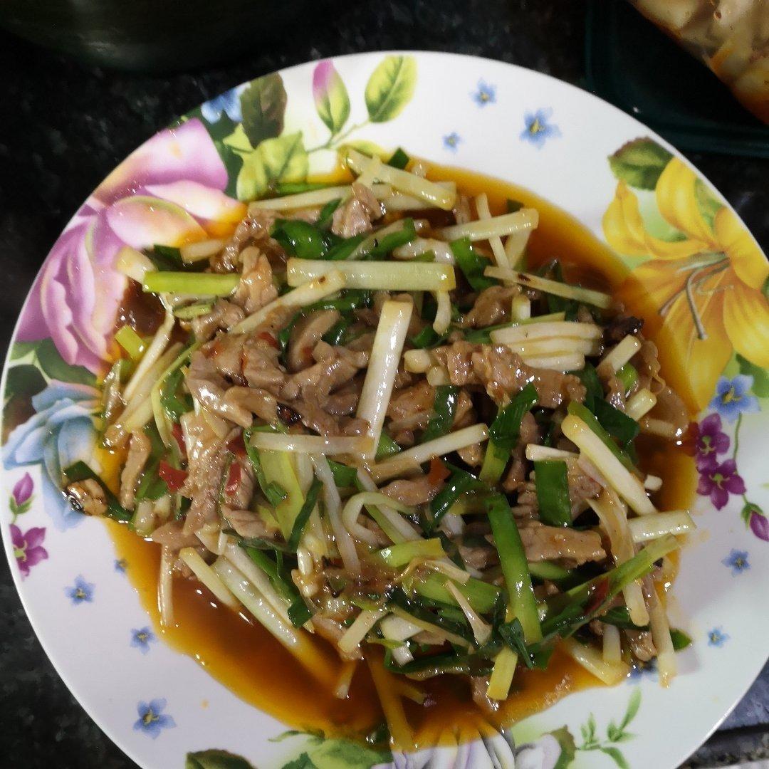 韭黄炒肉丝