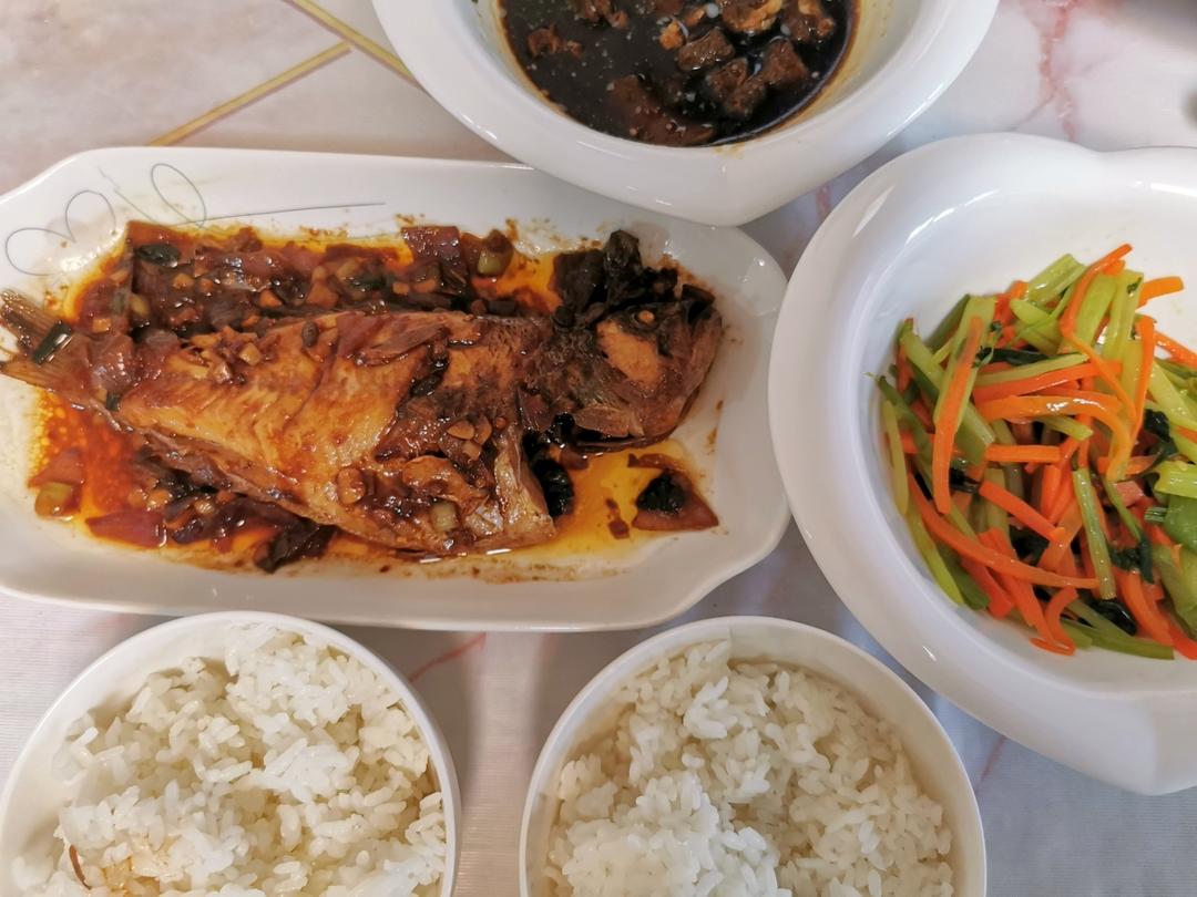超快手超下饭的干烧鲈鱼 学不会你打我