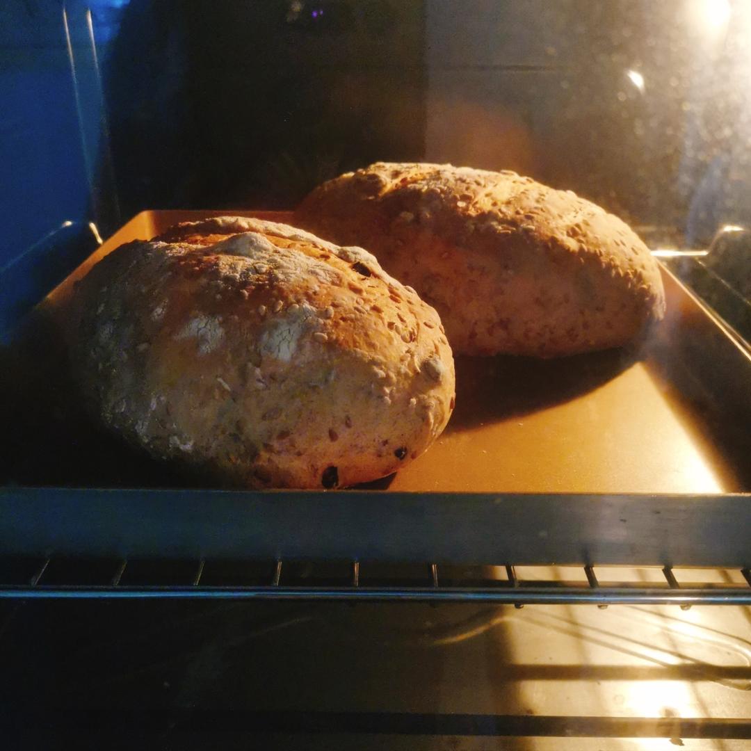 无糖无油的「亚麻籽多谷物面包」，做一次秒被吃光