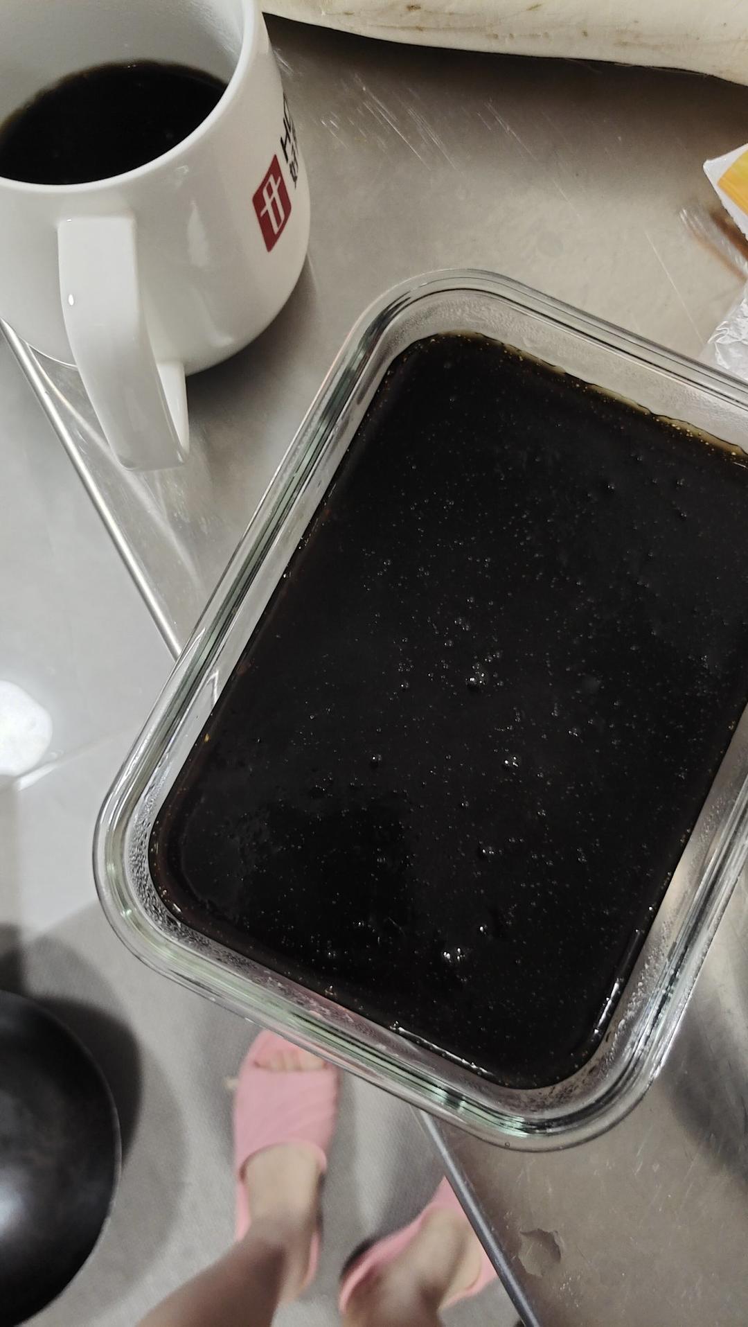 如何用仙草干叶熬出一锅纯天然又Q弹的仙草冻烧仙草草果（仙草干版）