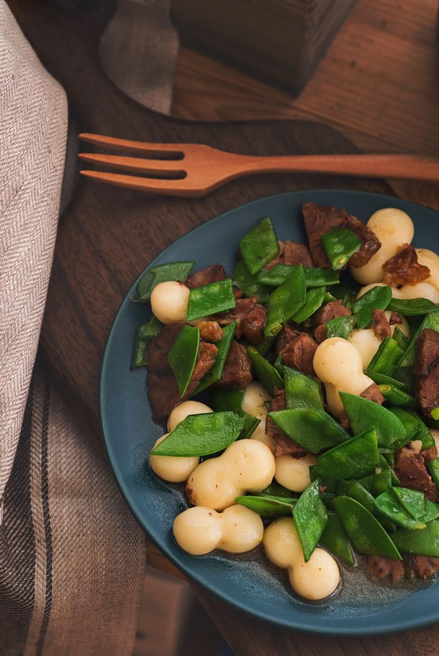 杂蔬鸡蛋炒年糕