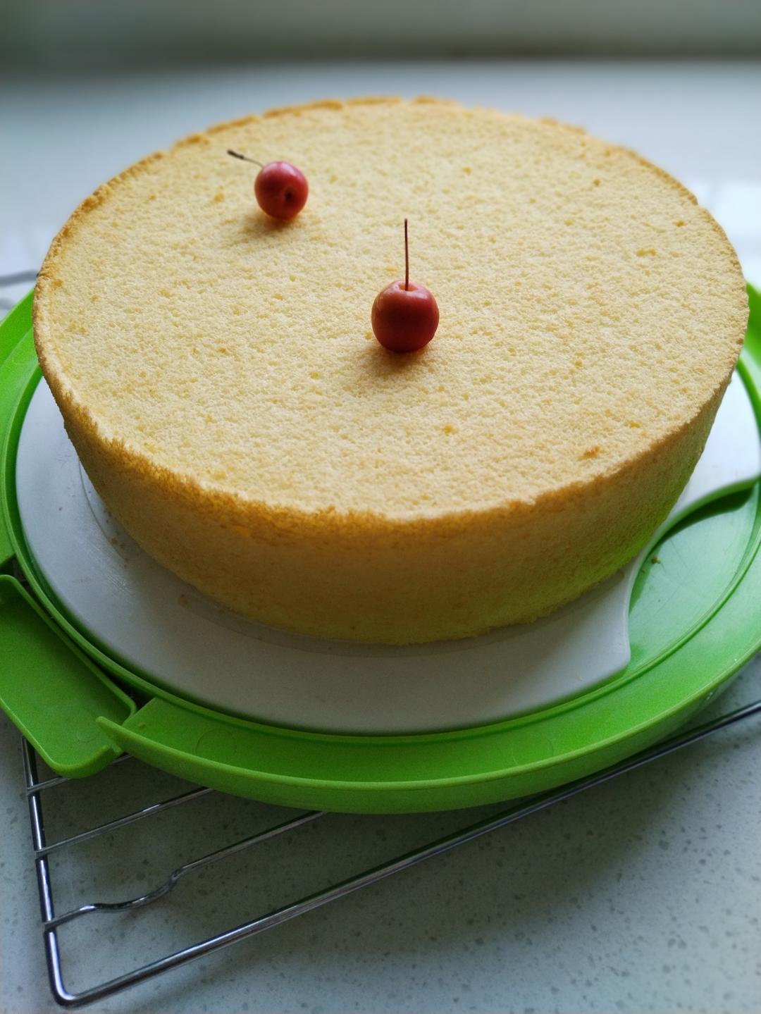 Q弹柔润的完美基础戚风蛋糕（圆模）