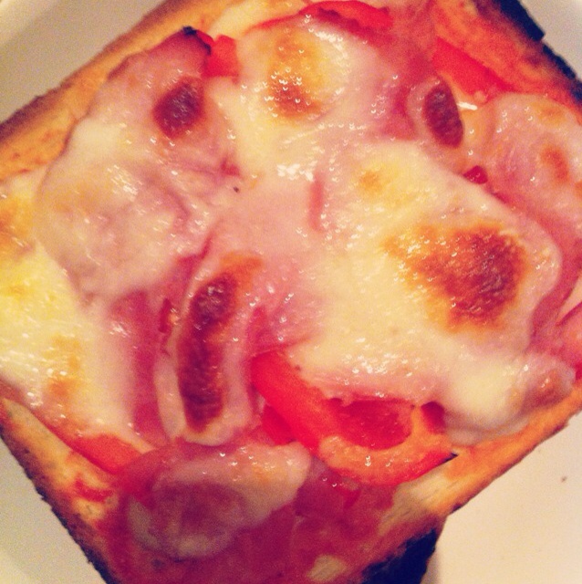 吐司培根小批萨