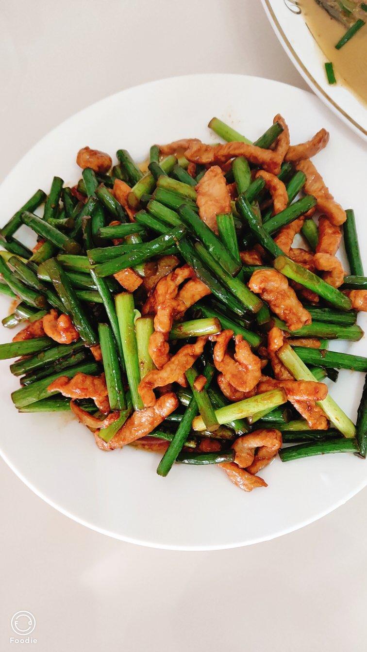 蒜薹炒肉丝