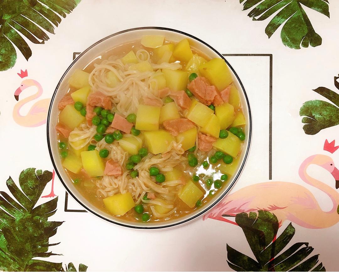 土豆焖面