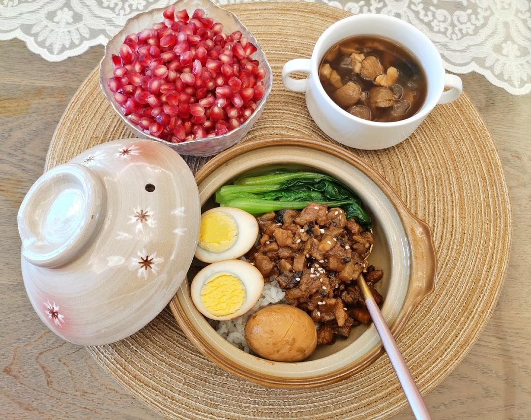 好吃到停不下来的卤肉饭