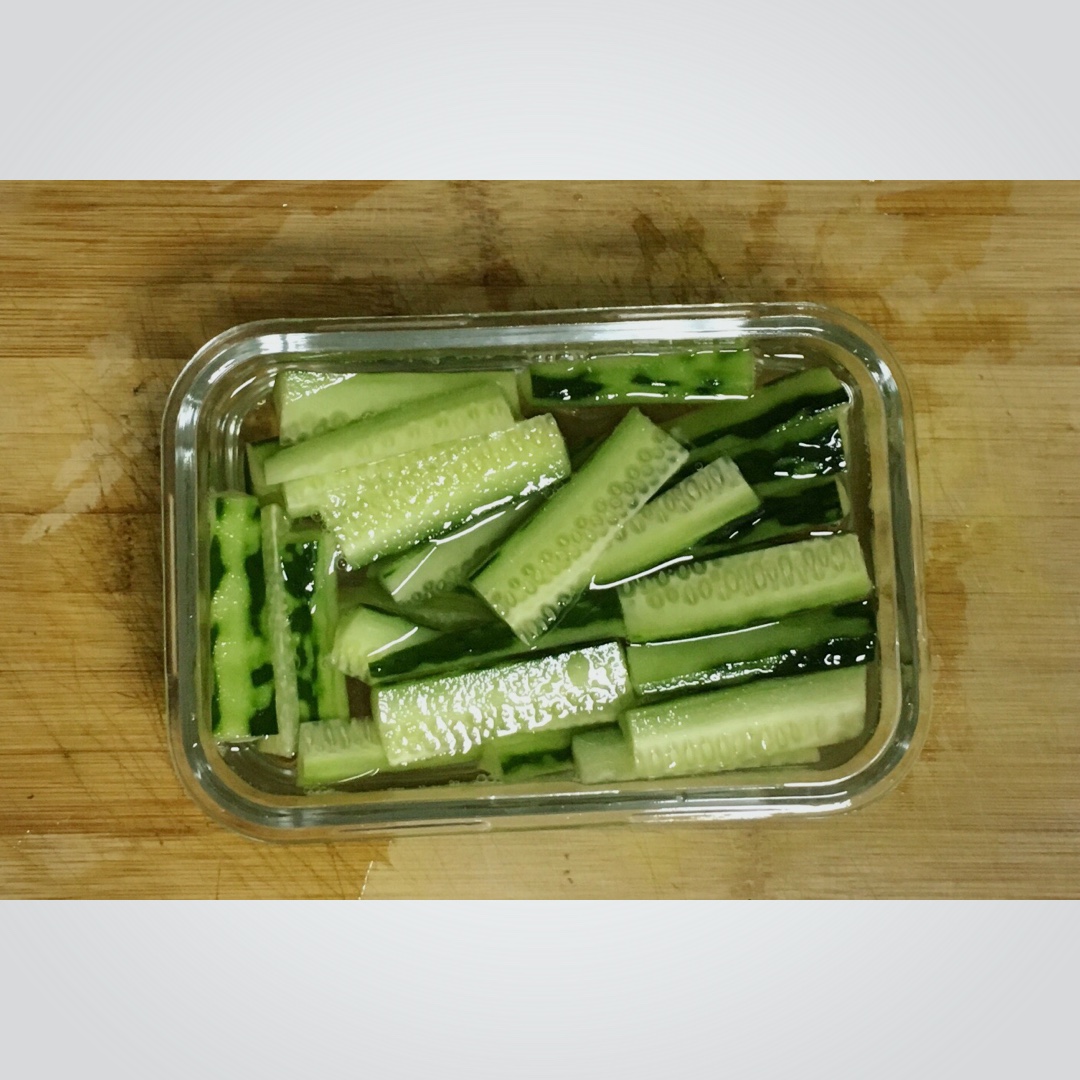 韩料店一天卖出100斤的秘制小菜，其实2步就搞定！