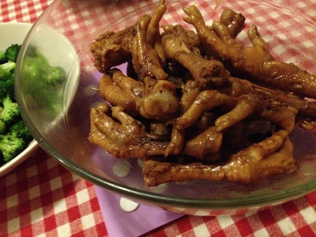 卤鸡爪子