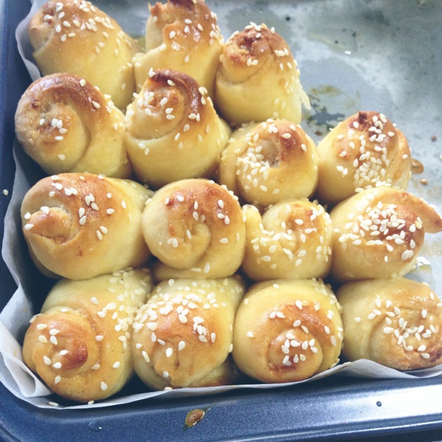 大人小孩都爱不释口的【蜂蜜牛奶小餐包】