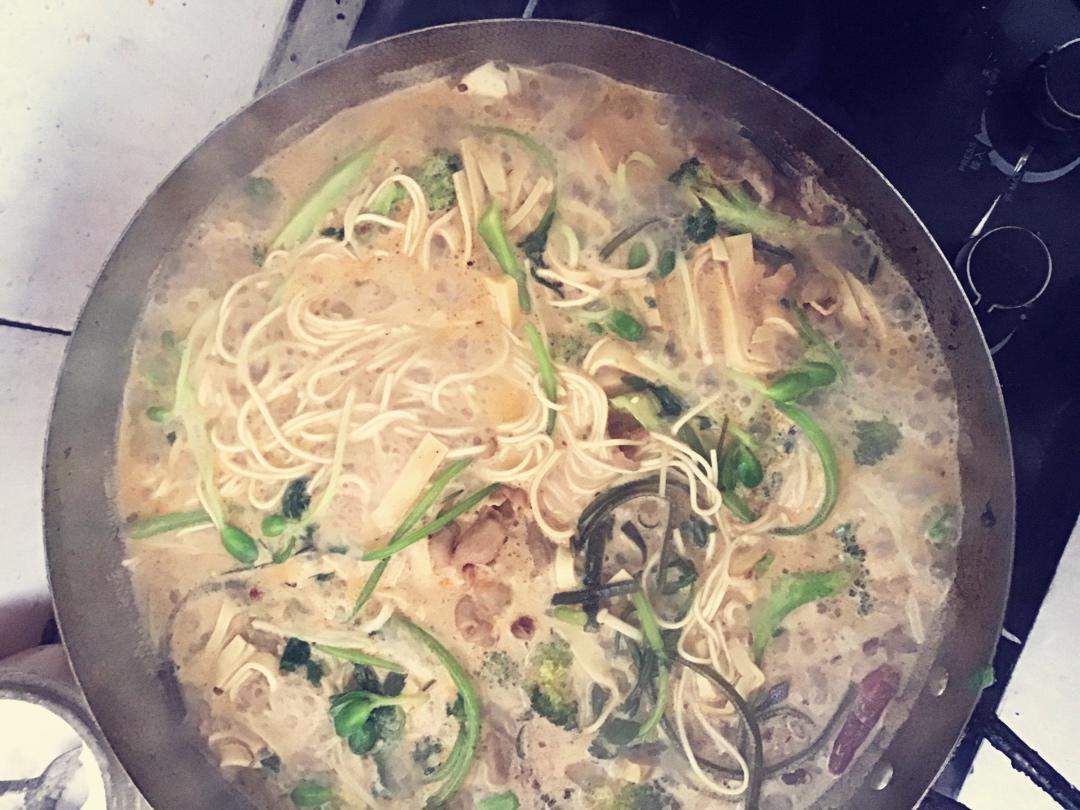 测试n次，我终于做出了比杨国福还好吃的麻辣烫！
