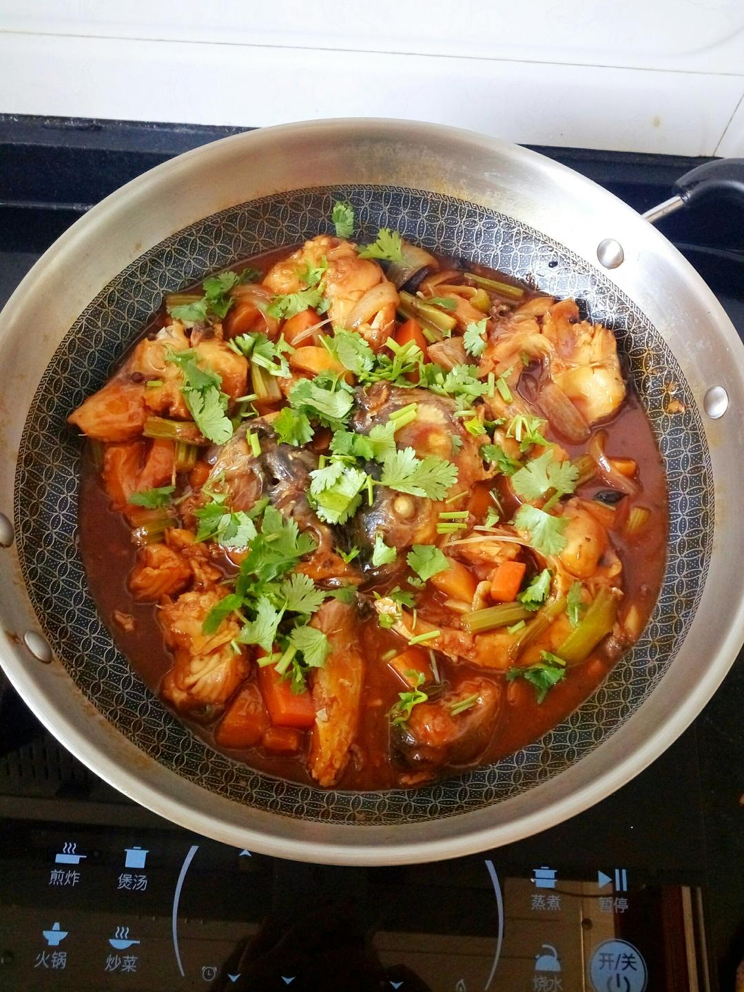 三汁焖草鱼
