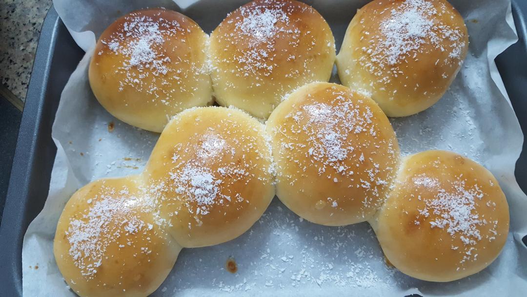 一次性发酵鲜奶油小面包