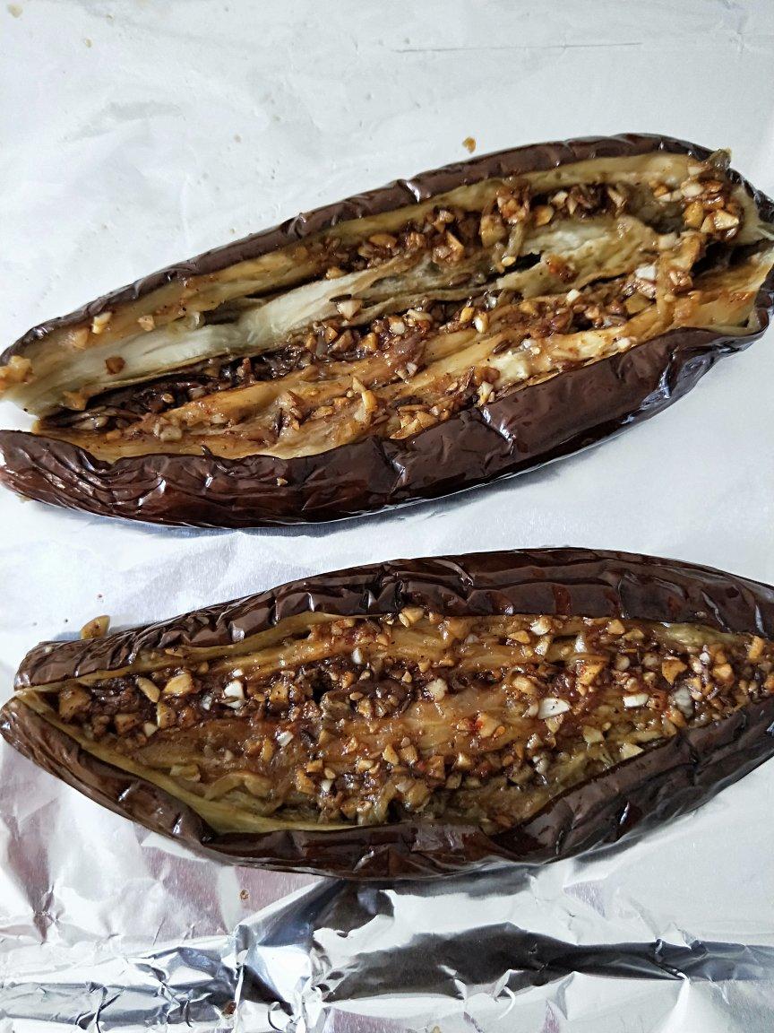 CC招牌菜销魂烤茄子，百吃不厌！