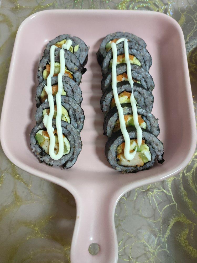 高颜值的紫菜包饭