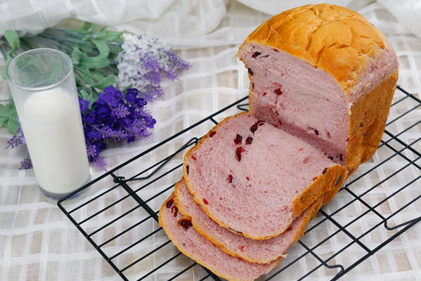 奶香浓郁紫薯面包的做法的做法