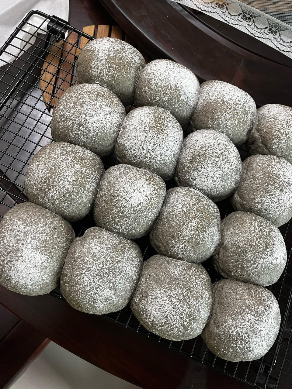 【黑芝麻面包】｜健康养生