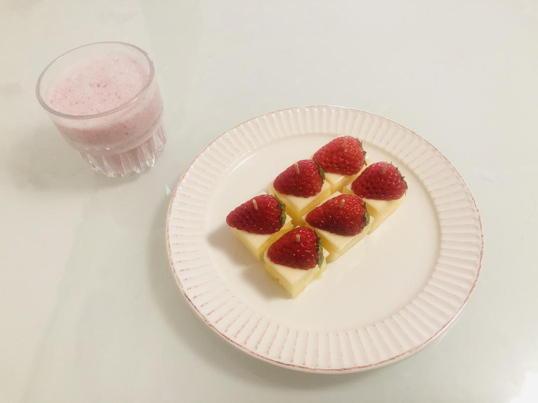 菠萝芝士小甜点