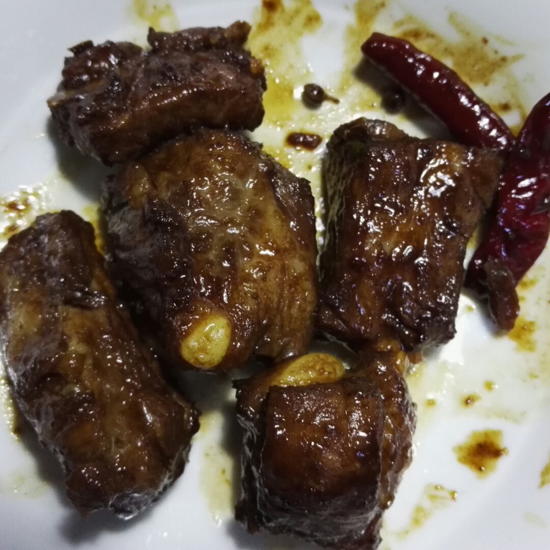 迷迭香：酱排骨