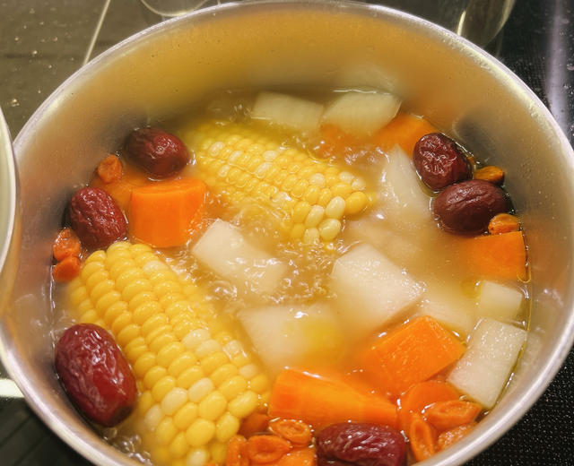 玉米萝卜汤（养生版）的做法