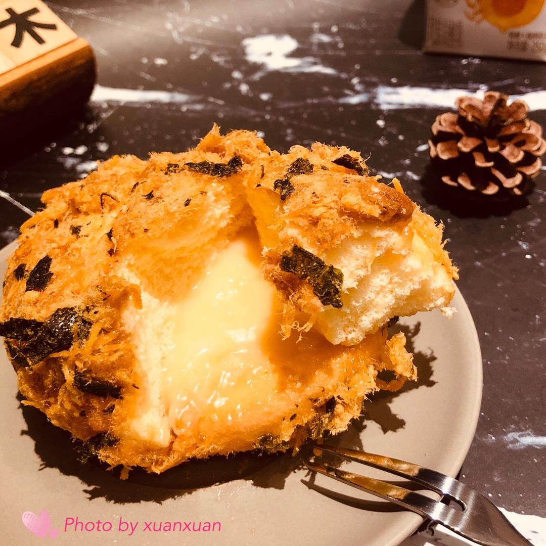 蓝精灵0708做的肉松小贝蛋糕