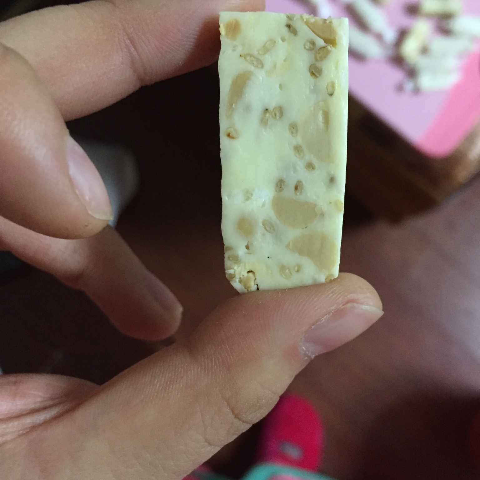 超详细TIPS—自制超美味牛轧糖（熬糖版），秒杀棉花糖版