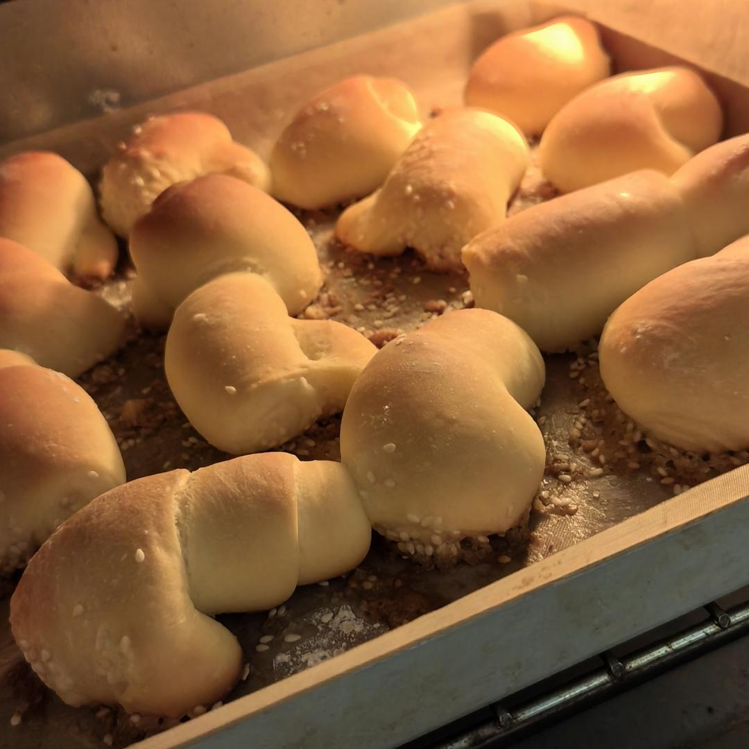 脆底蜂蜜小面包