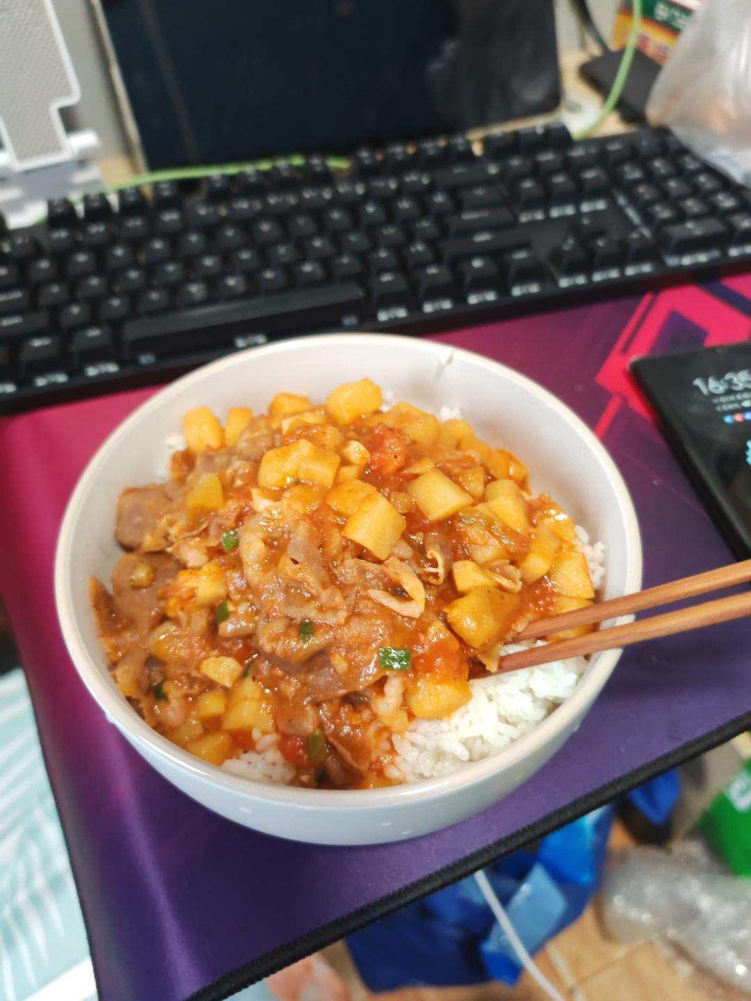 好吃到汤汁不剩的番茄土豆肥牛汤