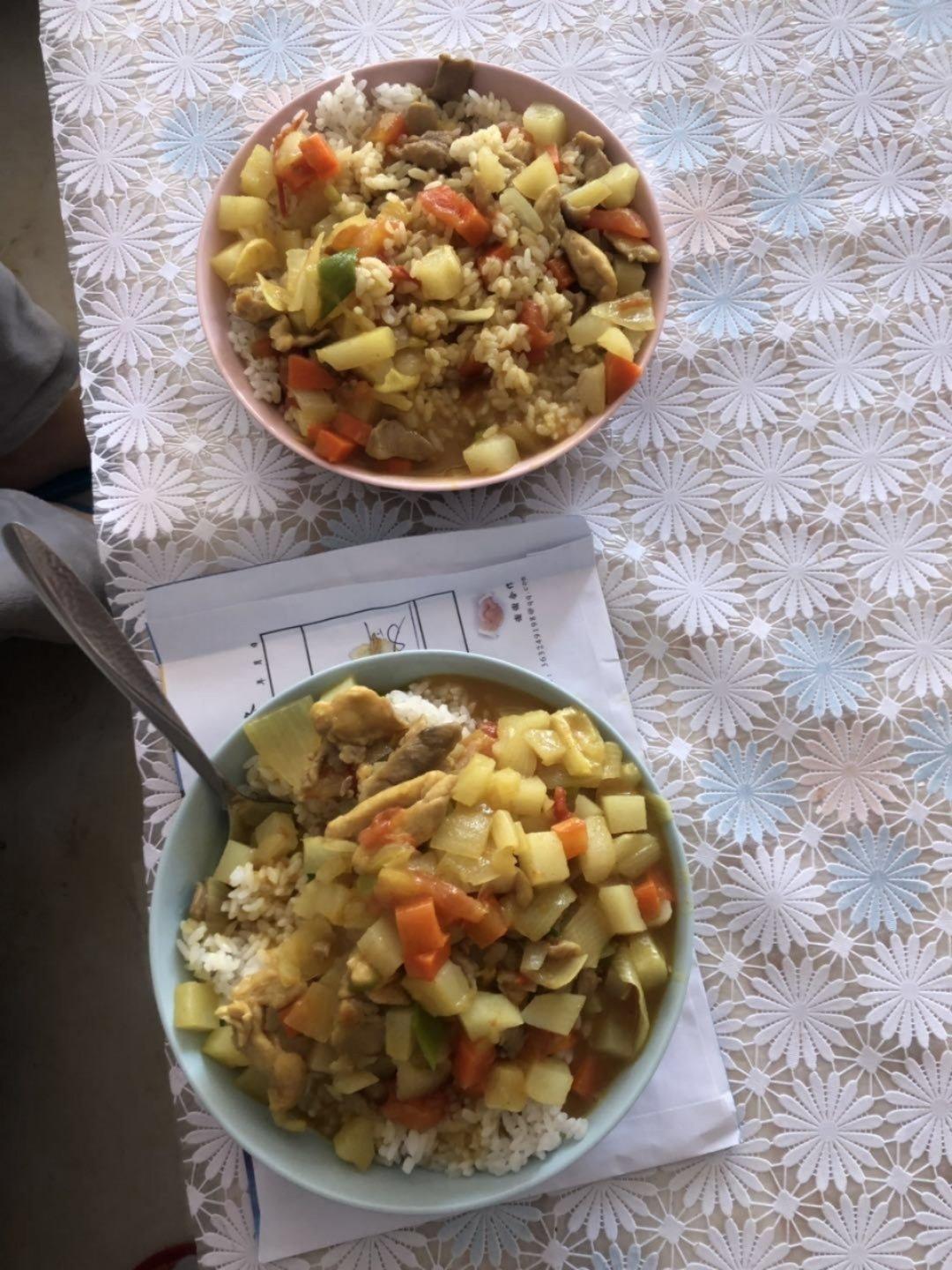 咖喱鸡肉饭