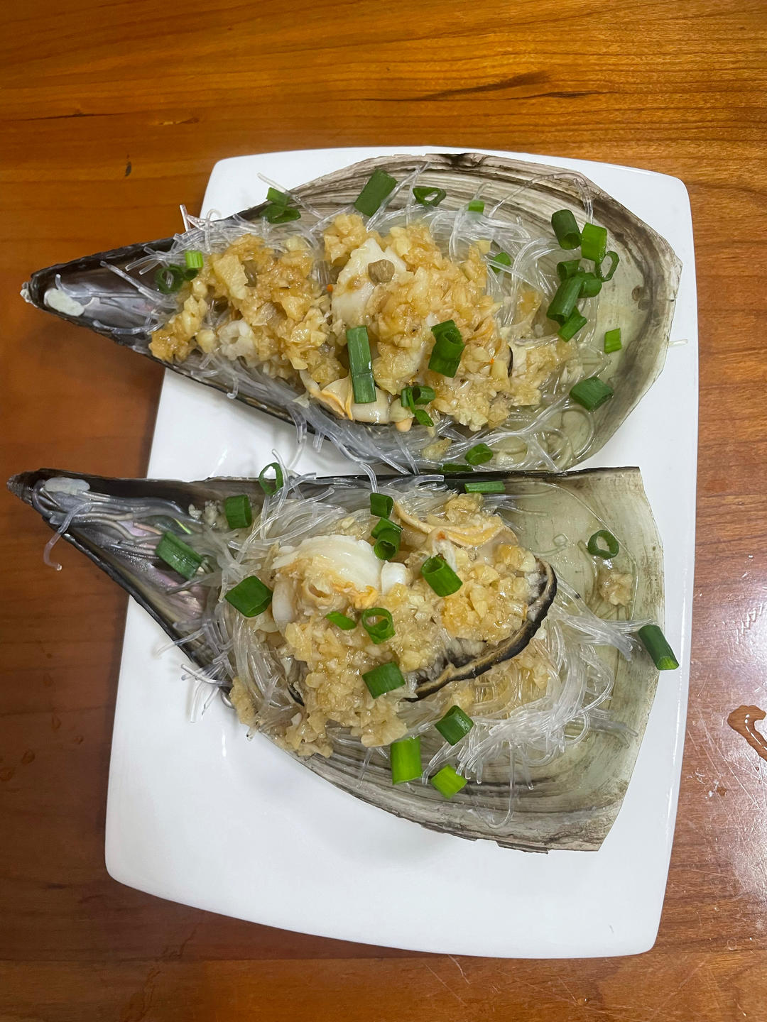 蒜茸粉丝蒸带子