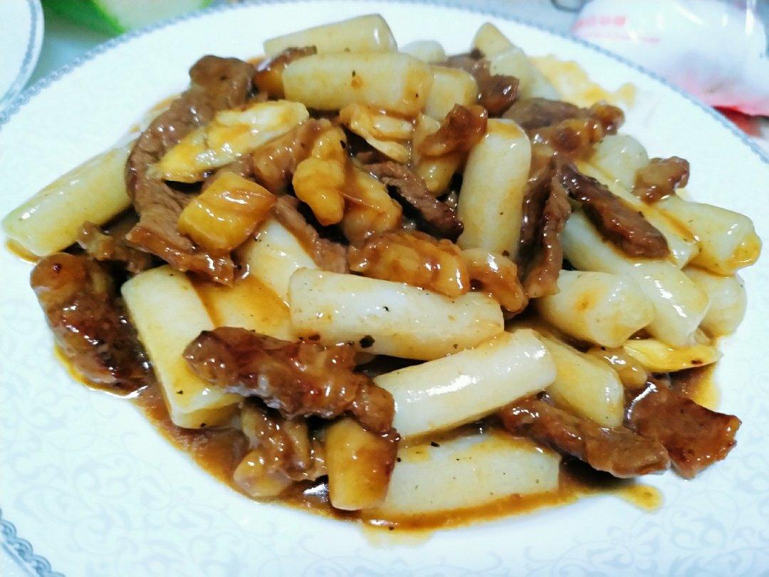 黑椒牛排年糕粒