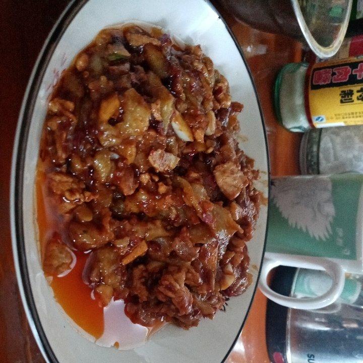 厨师长教你：“风味茄子”的家常做法，外酥里嫩味道很赞，收藏了