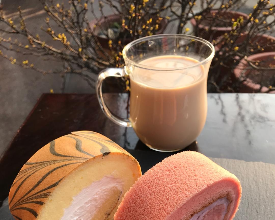 奶香浓郁的手工红糖奶茶（消耗淡奶油最简单的方法）by pink-rabbit的做法