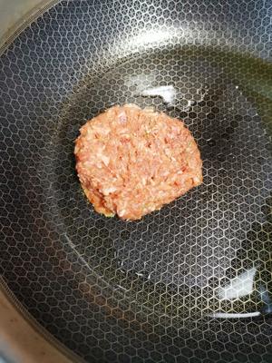 生酮多汁汉堡肉饼的做法 步骤6