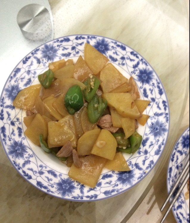 肉炒青椒土豆片