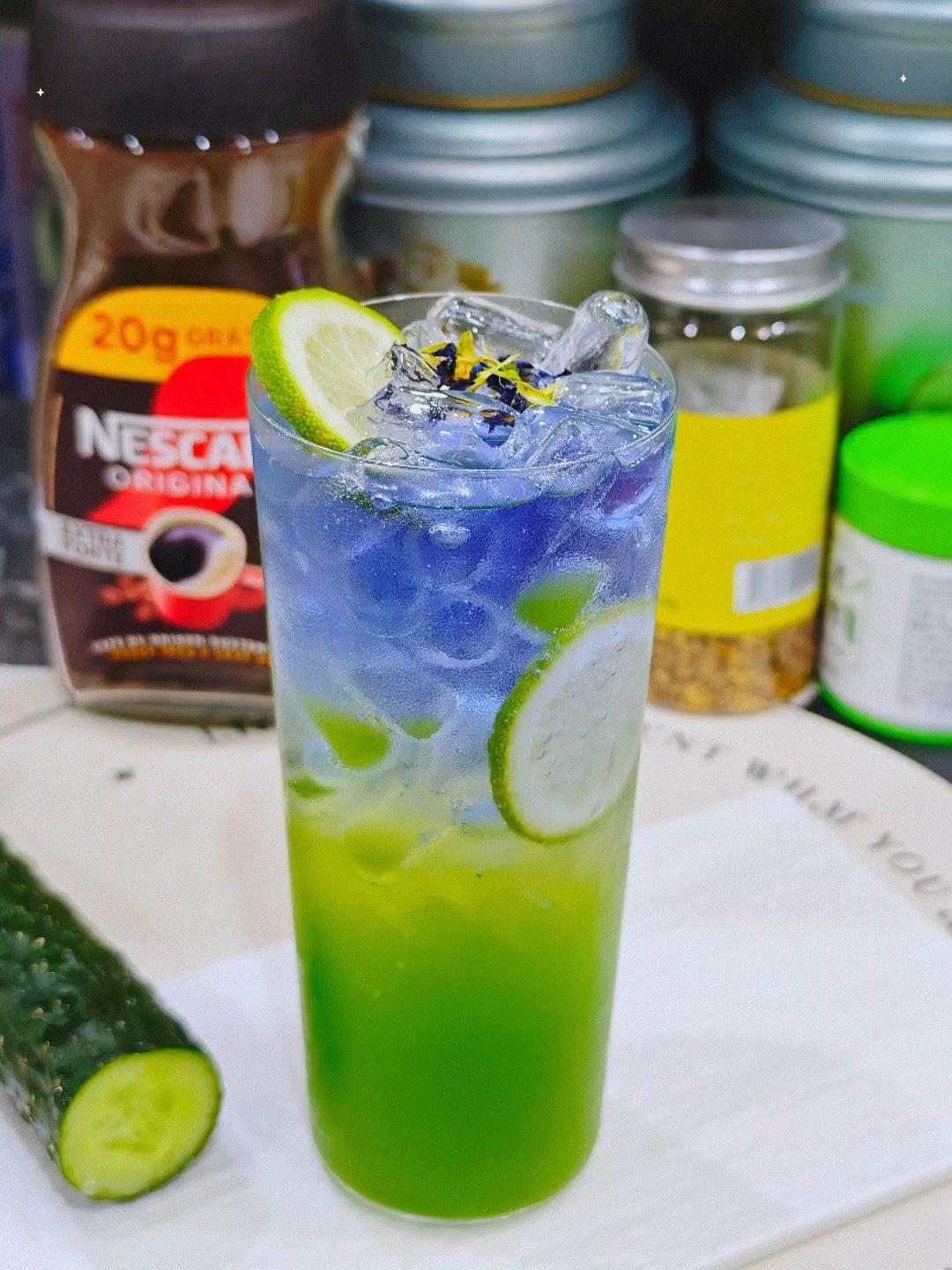 夏日气泡特调之青瓜蝶语气泡饮
Cucumber Butterfly Pea Sparkler
