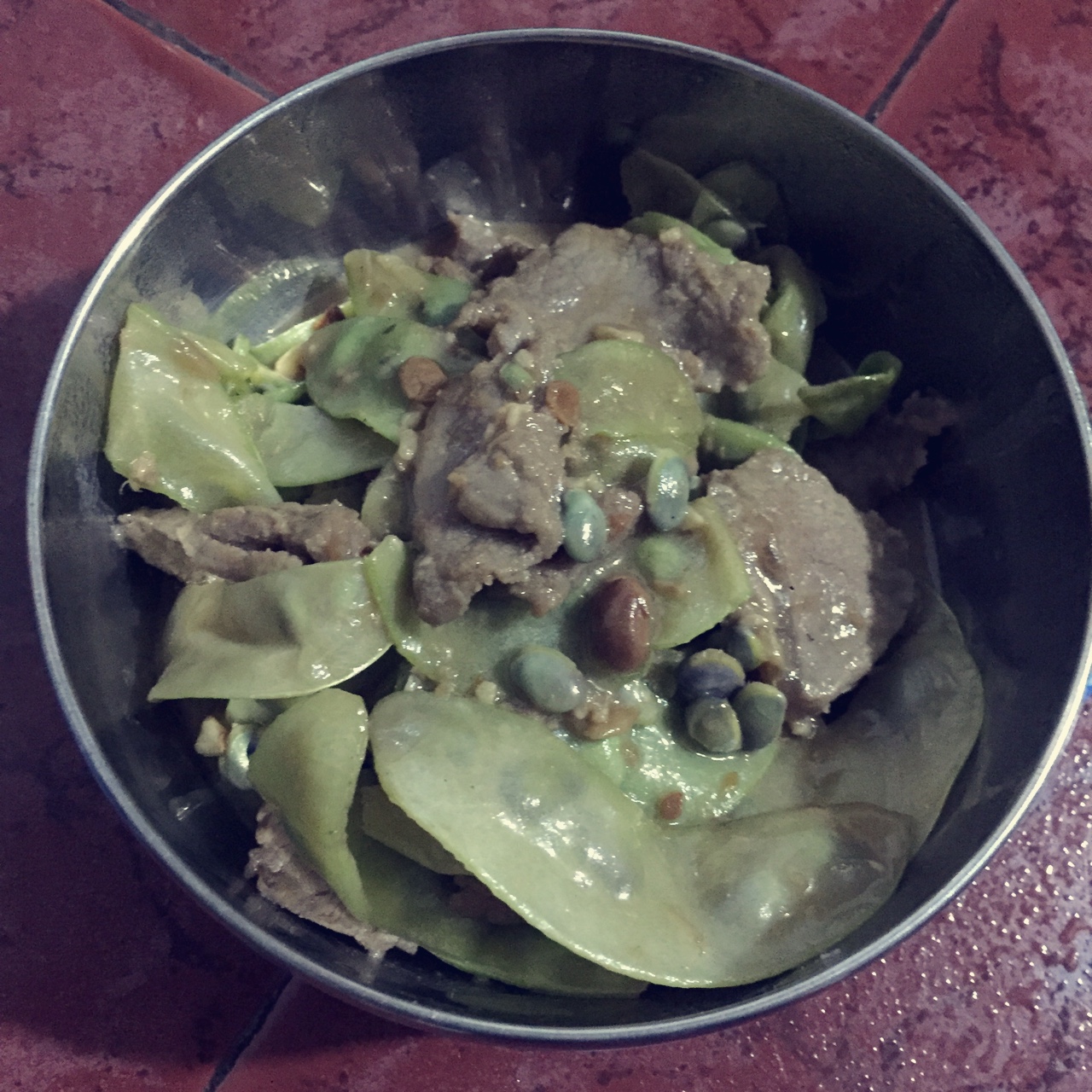 荷兰豆炒牛肉