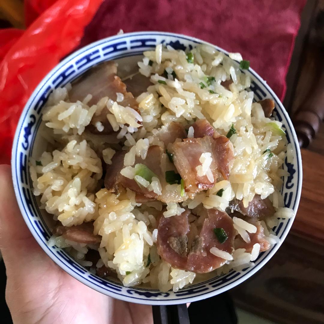 ping_vs2y做的广式腊味糯米饭(电饭煲)